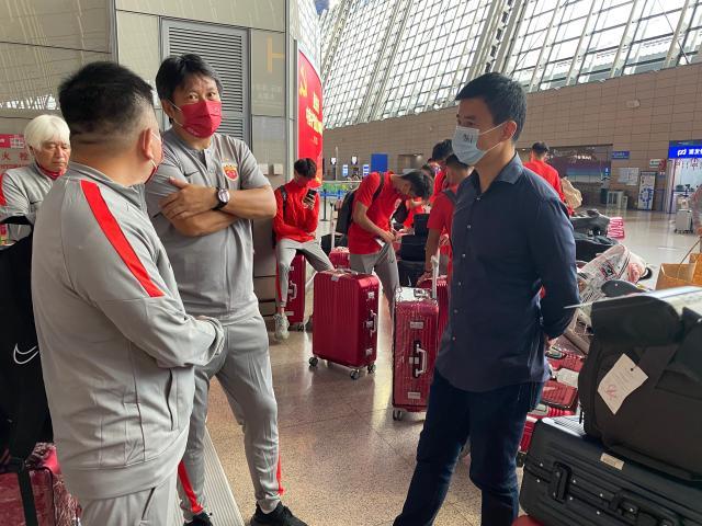 金牌副手相助海港战亚冠 冠军一代队长:压力=动力